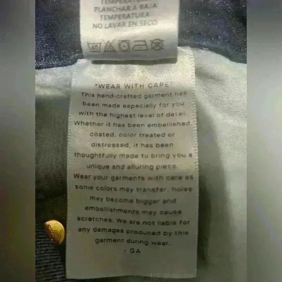 Good American Woman’s dark wash Jeans size 8/29 - Picture 6 of 10